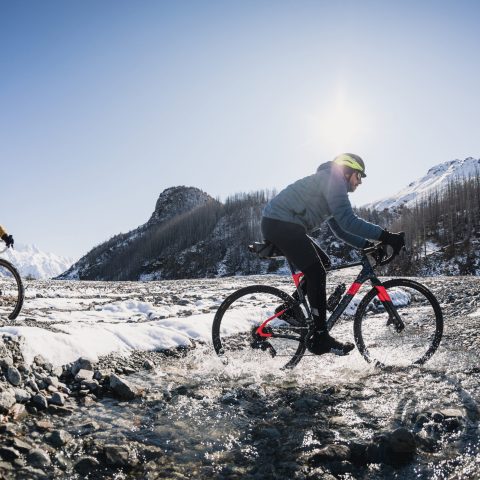 Biking Southern Alps New Zealand in Winter